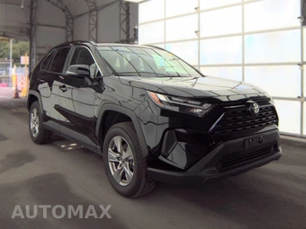 2025 Toyota RAV4 XLE - miniatura 3