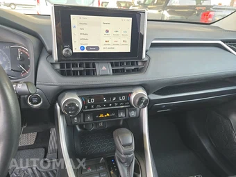 2025 Toyota RAV4 XLE - miniatura 11