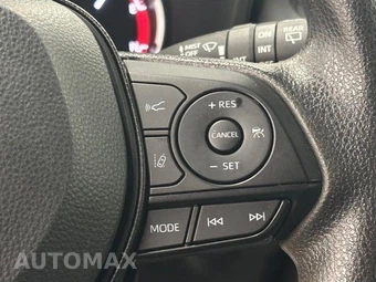 2025 Toyota RAV4 XLE - miniatura 21