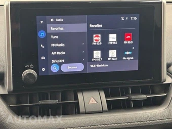 2025 Toyota RAV4 XLE - miniatura 27