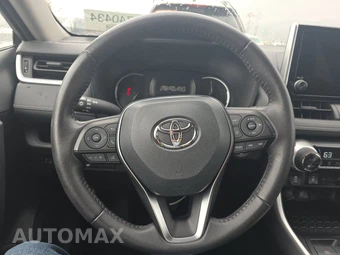 2025 Toyota RAV4 XLE - miniatura 10