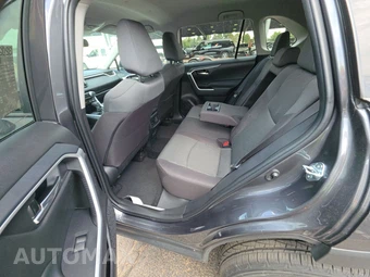 2025 Toyota RAV4 XLE - miniatura 19