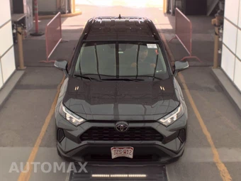 2025 Toyota RAV4 XLE - miniatura 2