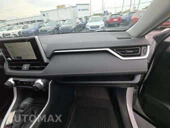 2025 Toyota RAV4 XLE - miniatura 19