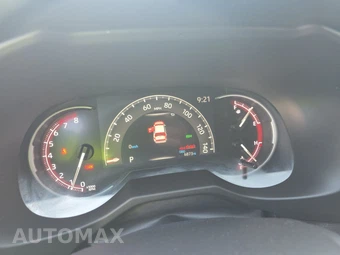 2025 Toyota RAV4 XLE - miniatura 12