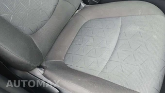 2025 Toyota RAV4 XLE - miniatura 27