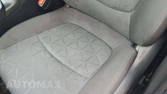 2025 Toyota RAV4 XLE - miniatura 28
