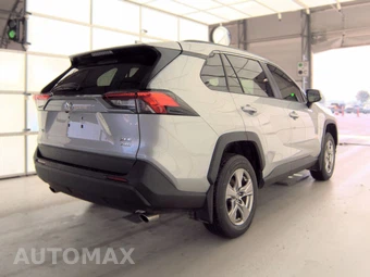 2025 Toyota RAV4 XLE - miniatura 4