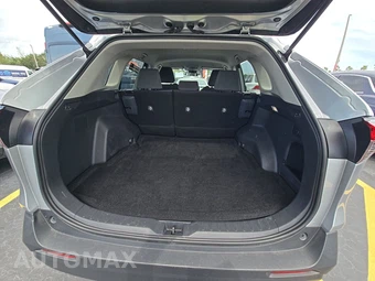 2025 Toyota RAV4 XLE – miniatura 23