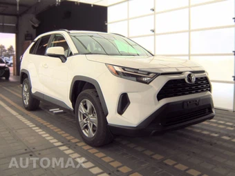 2025 Toyota RAV4 XLE – miniatura 4