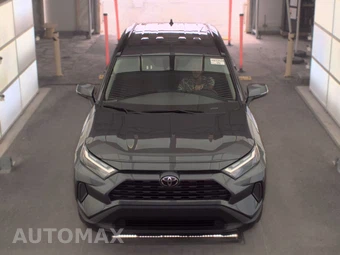 2025 Toyota RAV4 XLE - miniatura 2