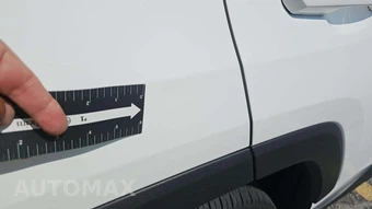 2025 Toyota RAV4 XLE – miniatura 31