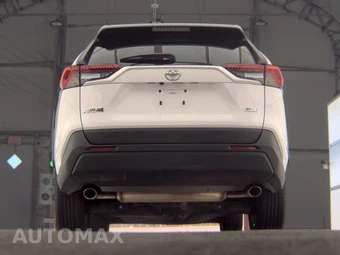2025 Toyota RAV4 XLE – miniatura 7