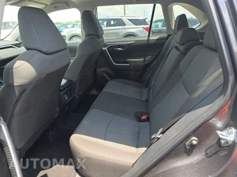 2025 Toyota RAV4 XLE – miniatura 19