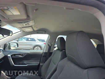 2025 Toyota RAV4 XLE – miniatura 20