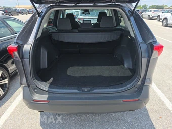 2025 Toyota RAV4 XLE – miniatura 23