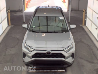 2025 Toyota RAV4 XLE - miniatura 2