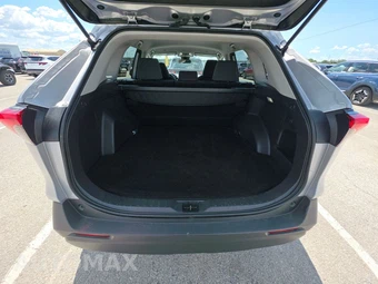 2025 Toyota RAV4 XLE - miniatura 23
