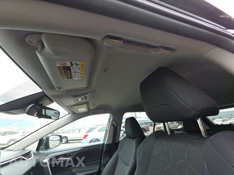 2025 Toyota RAV4 XLE - miniatura 14