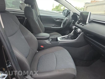 2025 Toyota RAV4 XLE - miniatura 8
