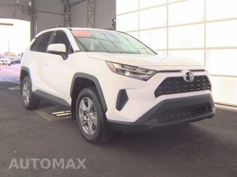 2025 Toyota RAV4 XLE – miniatura 3