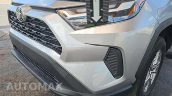 2025 Toyota RAV4 XLE - miniatura 21