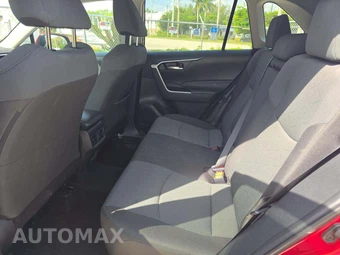 2025 Toyota RAV4 XLE - miniatura 10
