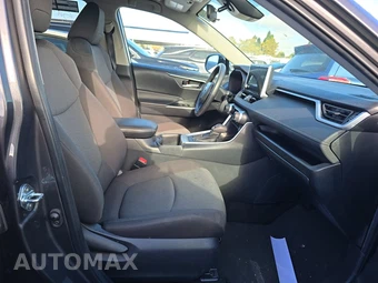 2025 Toyota RAV4 XLE – miniatura 8