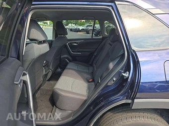 2025 Toyota RAV4 XLE - miniatura 10