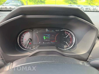 2025 Toyota RAV4 XLE - miniatura 6