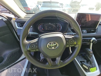 2025 Toyota RAV4 XLE - miniatura 16