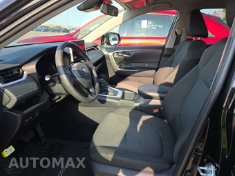 2025 Toyota RAV4 XLE - miniatura 13