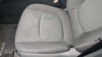 2025 Toyota RAV4 XLE - miniatura 33