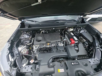 2025 Toyota RAV4 XLE - miniatura 15