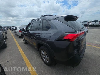 2025 Toyota RAV4 XLE - miniatura 6