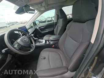 2025 Toyota RAV4 XLE - miniatura 7