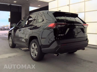 2025 Toyota RAV4 XLE - miniatura 8