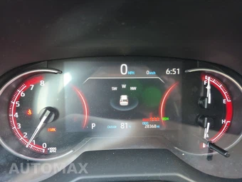 2025 Toyota RAV4 XLE – miniatura 18