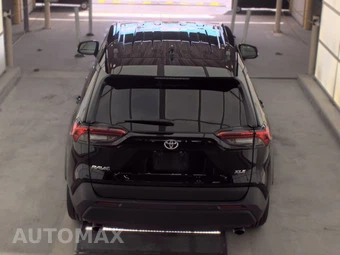 2025 Toyota RAV4 XLE - miniatura 6