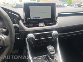 2025 Toyota RAV4 XLE – miniatura 7