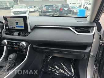 2025 Toyota RAV4 XLE - miniatura 16