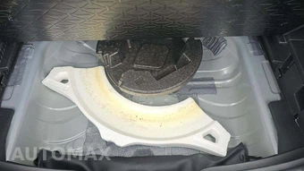 2025 Toyota RAV4 XLE - miniatura 29