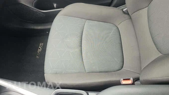 2025 Toyota RAV4 XLE - miniatura 35