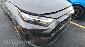 2025 Toyota RAV4 XLE - miniatura 26