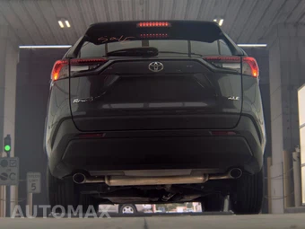 2025 Toyota RAV4 XLE - miniatura 7