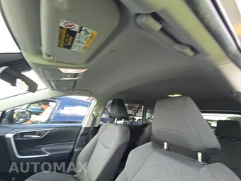 2025 Toyota RAV4 XLE – miniatura 20