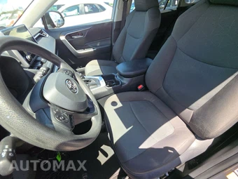 2025 Toyota RAV4 XLE - miniatura 13