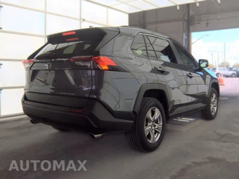 2025 Toyota RAV4 XLE - miniatura 5