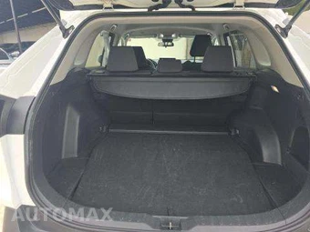 2025 Toyota RAV4 XLE - miniatura 15