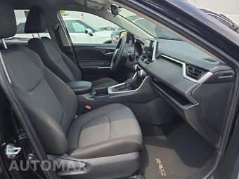 2025 Toyota RAV4 XLE - miniatura 14